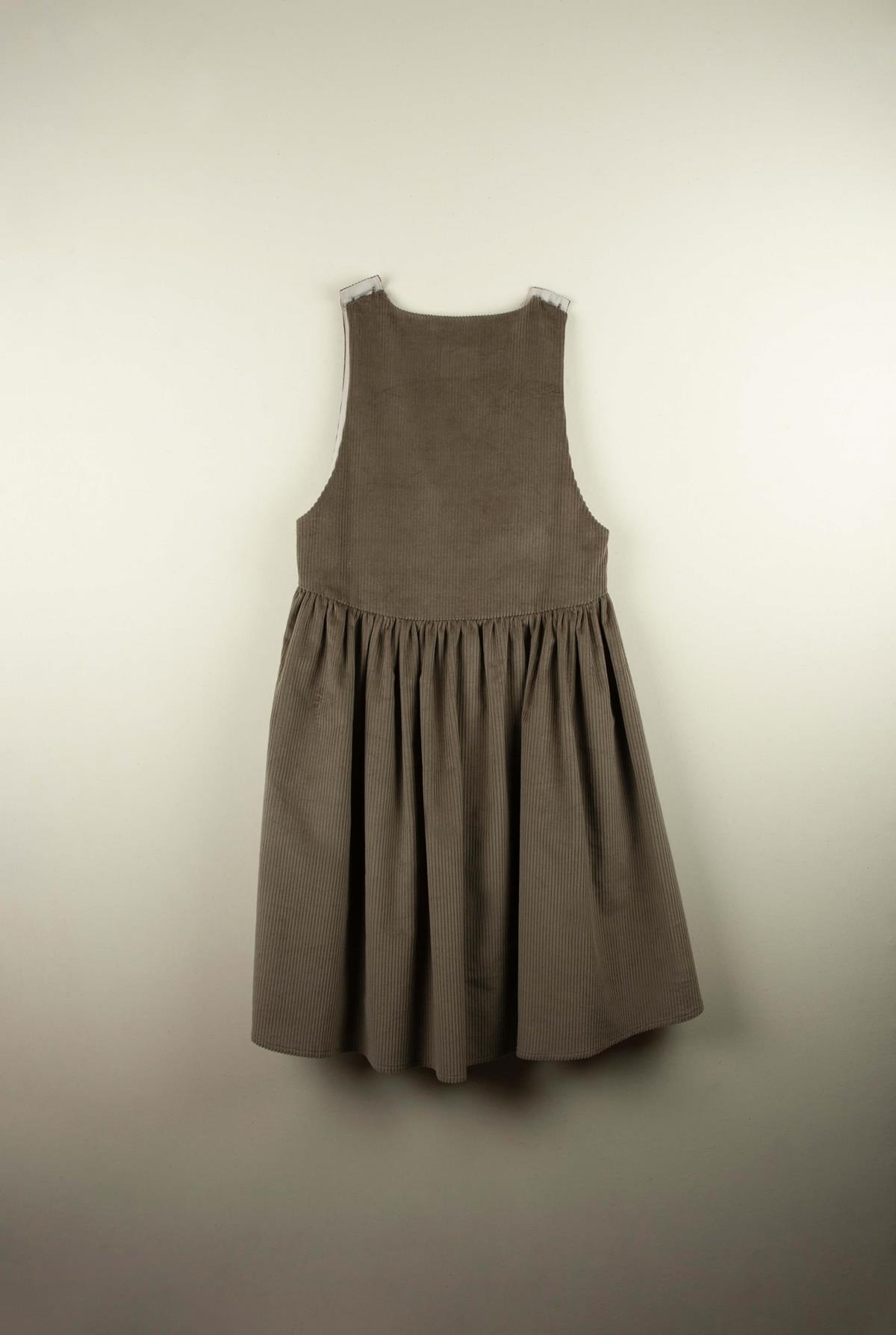 Mod.30.2 Taupe sleeveless dress | AW21.22 Mod.30.2 Taupe sleeveless dress | 1