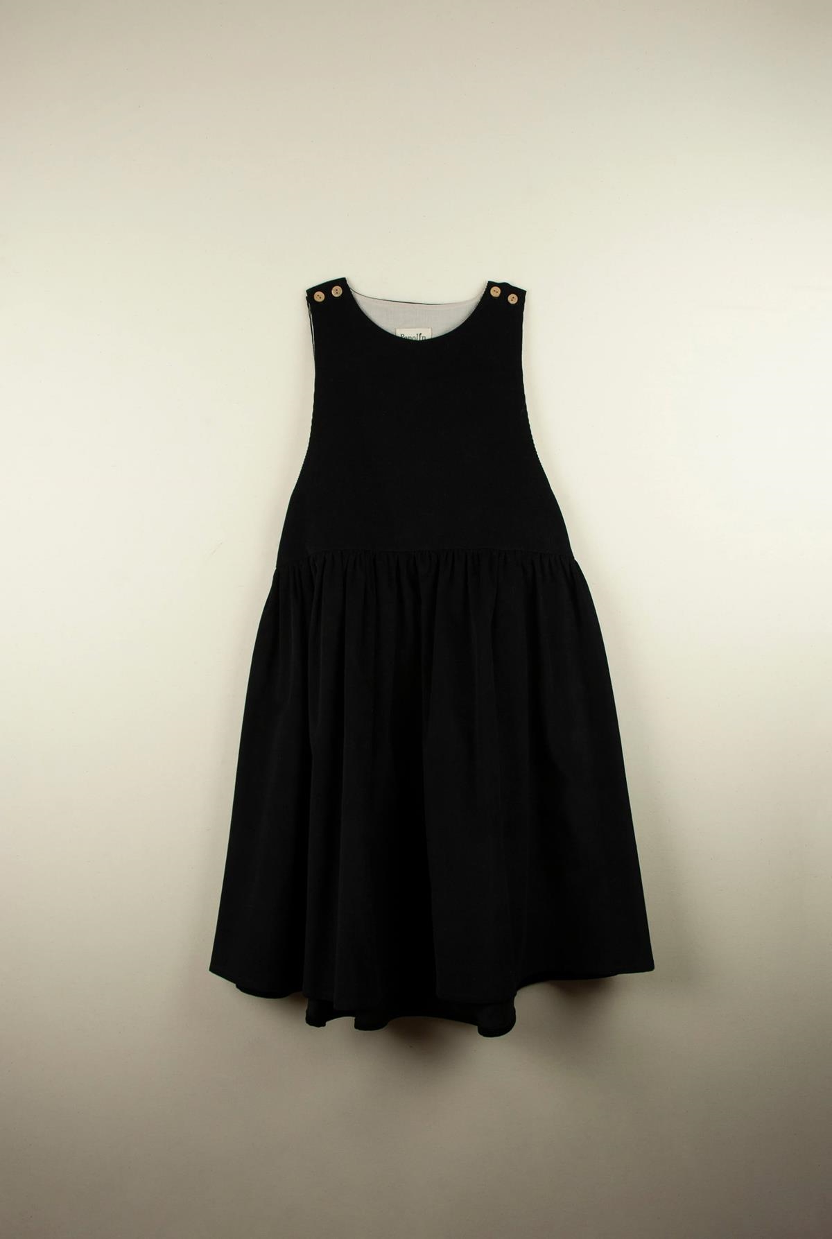 Mod.30.3 Black sleeveless dress | AW21.22 Mod.30.3 Black sleeveless dress | 1