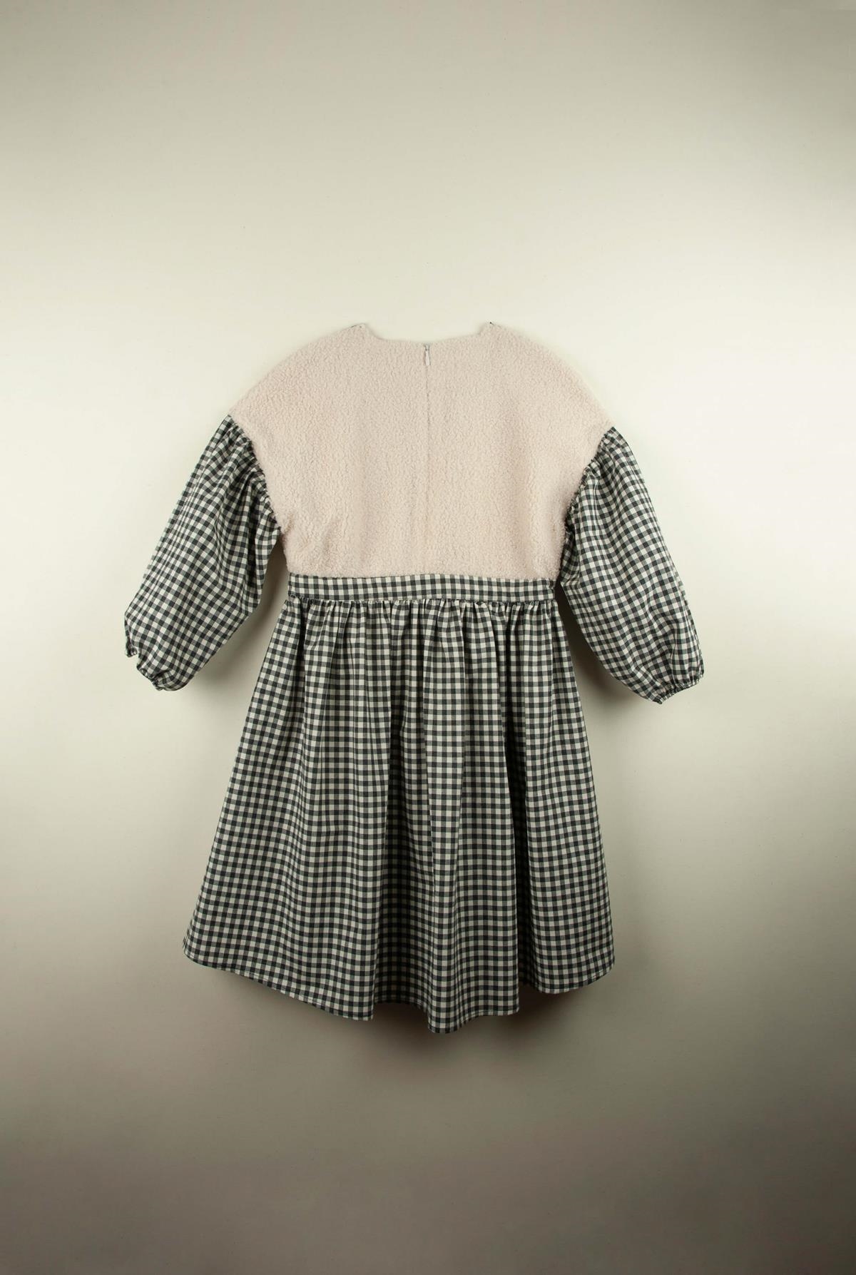Mod.32.2 Gingham dress with embroidered sides | AW21.22 Mod.32.2 Gingham dress with embroidered sides | 1