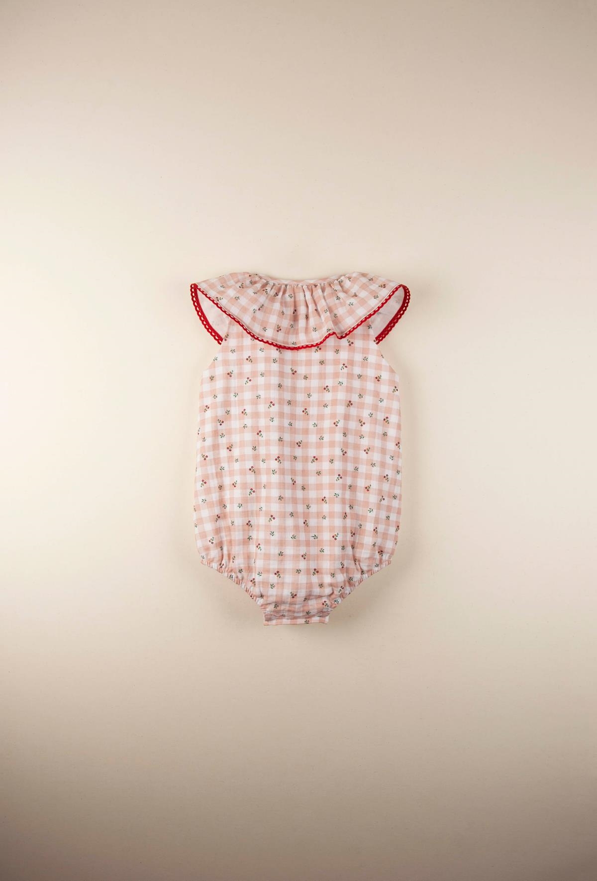 Mod.8.3 Gingham and floral organic romper suit with frilled collar | SS22 Mod.8.3 Gingham and floral organic romper suit with frilled collar | 1