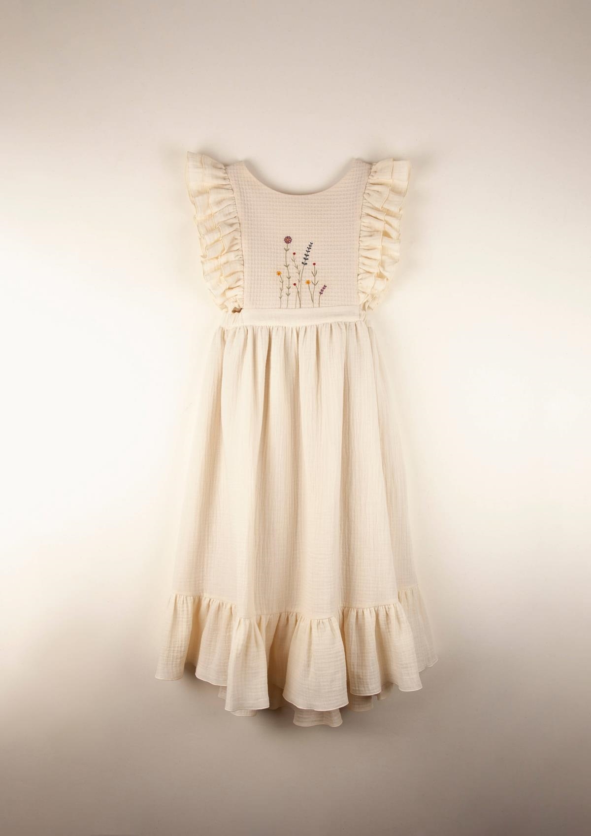 Mod.34.4 Off-white organic bibbed dress with embroidery | SS22 Mod.34.4 Off-white organic bibbed dress with embroidery | 1