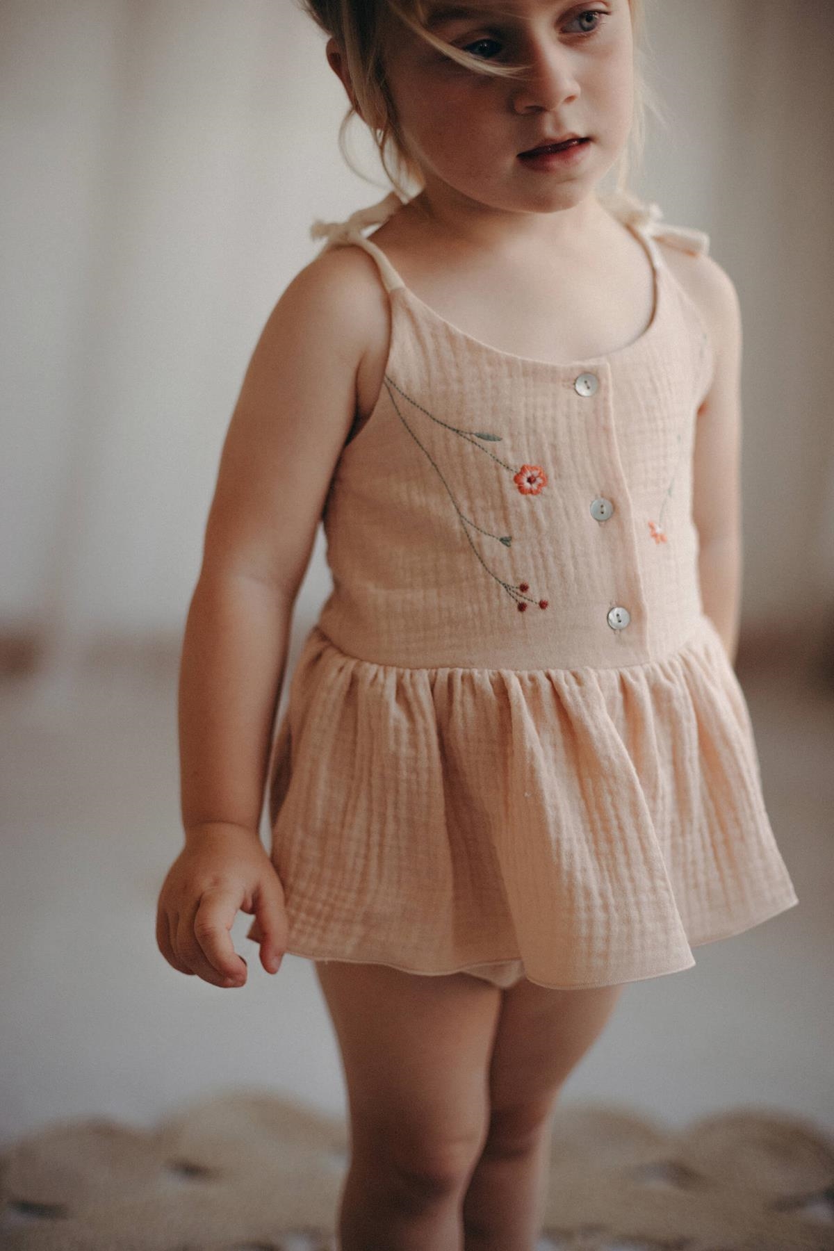 Mod.10.3 Pink organic romper suit with straps | SS23 Mod.10.3 Pink organic romper suit with straps