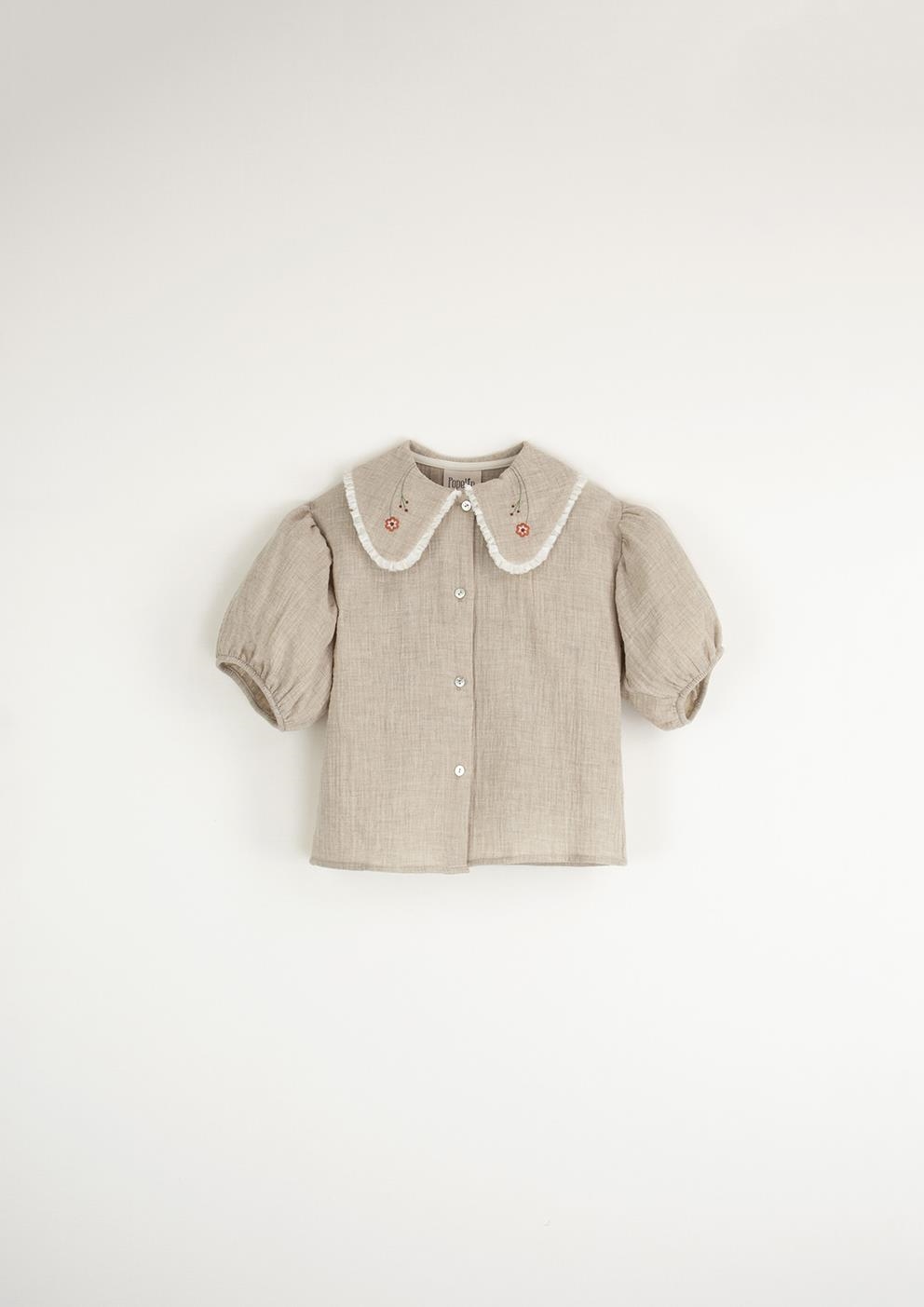 Mod.21.2 Sand organic blouse with embroidered collar | SS23 Mod.21.2 Sand organic blouse with embroidered collar