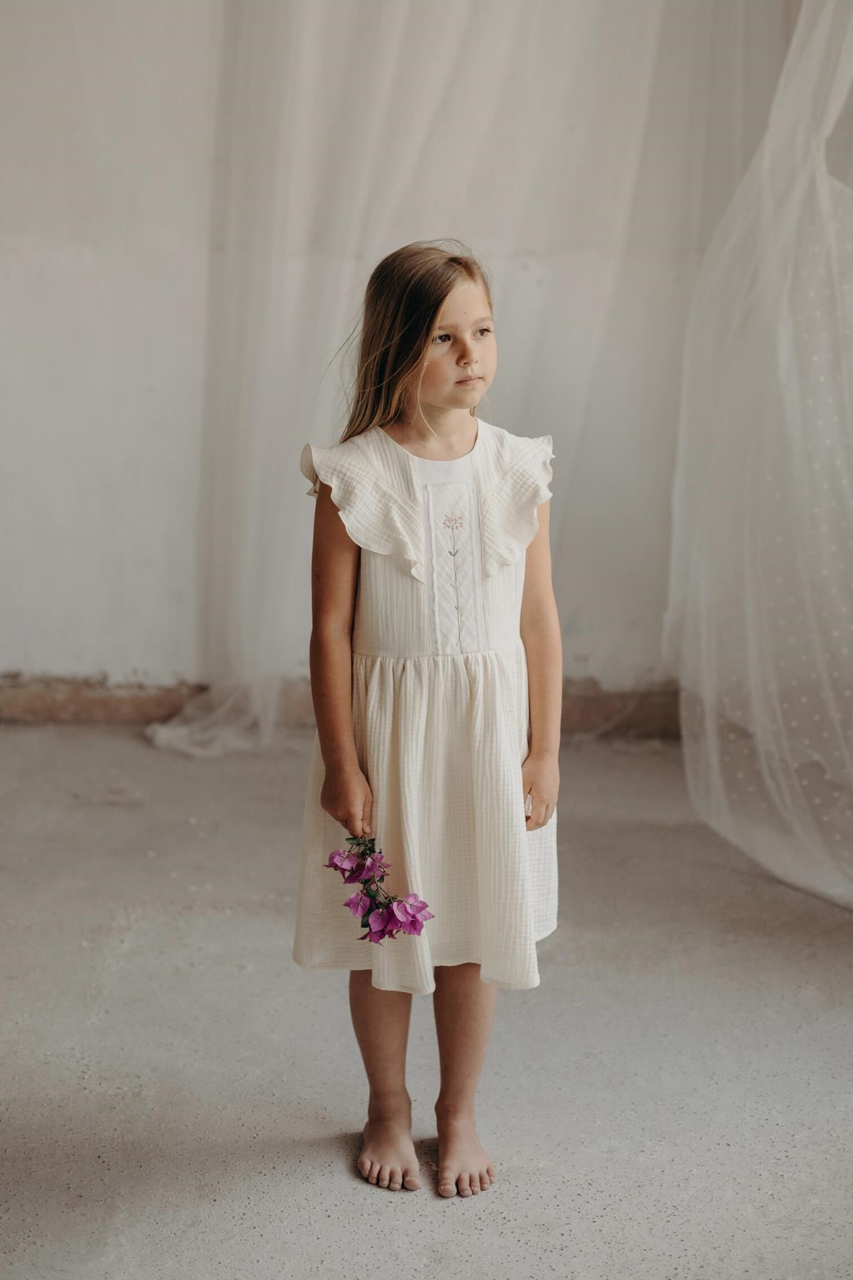 Mod.31.3 Off-white organic dress with yoke and frill | SS23 Mod.31.3 Off-white organic dress with yoke and frill
