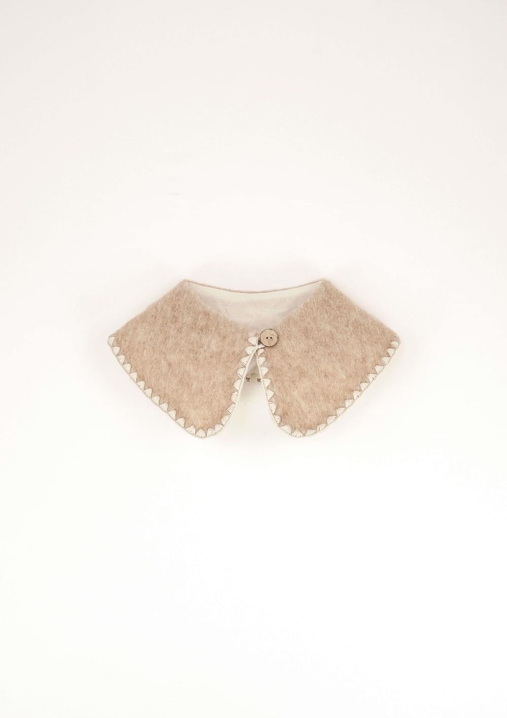 Mod.44.2 Beige woolled collar | AW23.24 Mod.44.2 Beige woolled collar