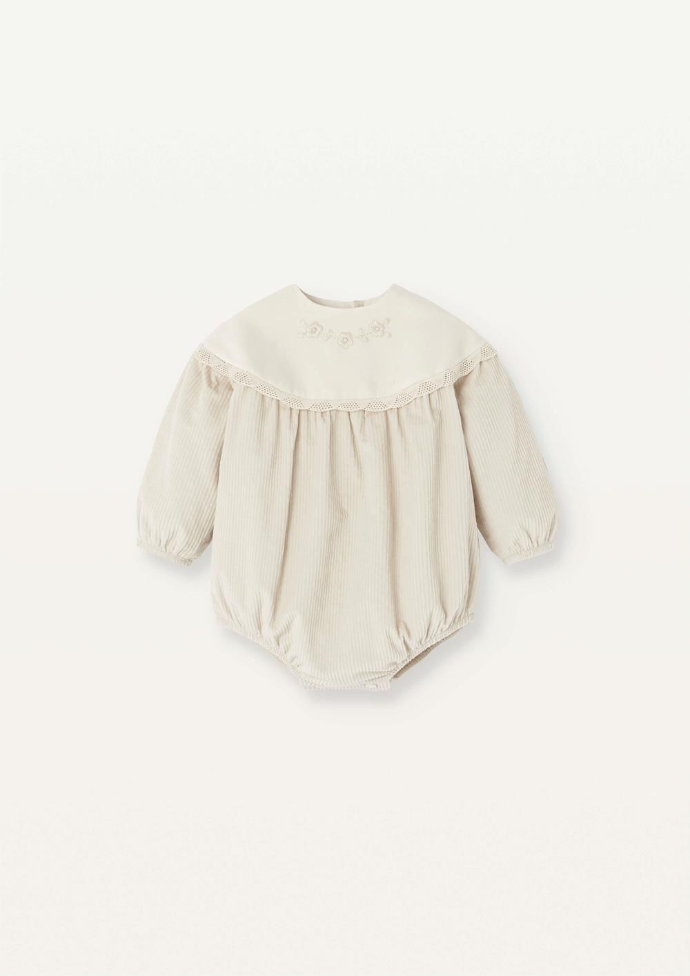 Mod.1.1 Off-white romper suit with embroidered yoke | AW2526 Mod.1.1 Off-white romper suit with embroidered yoke