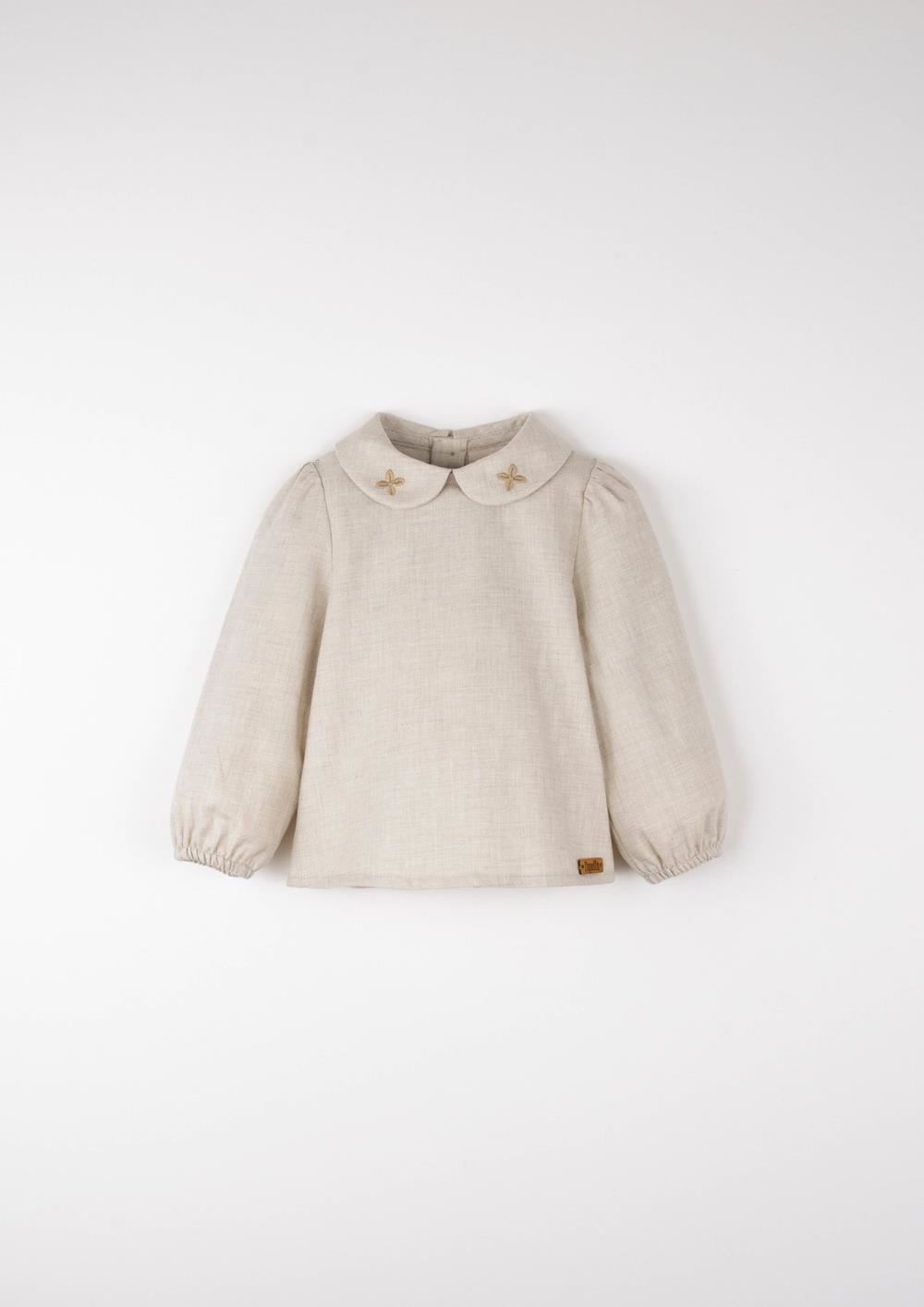 Mod.20.1 Sand shirt with embroidered baby collar | AW2526 Mod.20.1 Sand shirt with embroidered baby collar