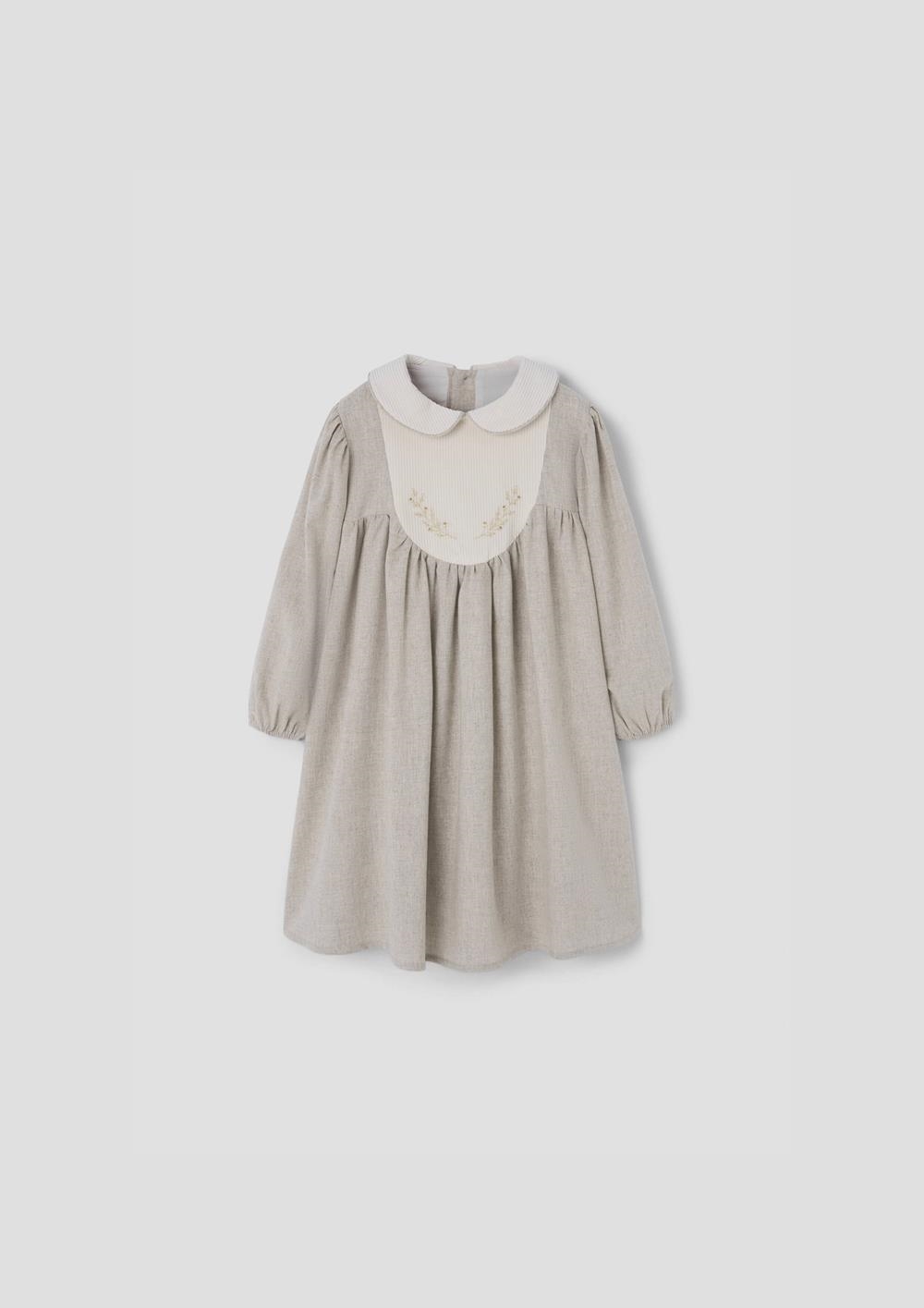Mod.47.1 Sand dress with embroidered yoke | AW26.27 Mod.47.1 Sand dress with embroidered yoke