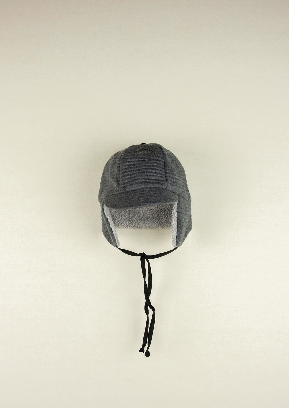 Mod. 35.3 Grey knitted reversible hat with earflaps | AW20.21 Mod. 35.3 Grey knitted reversible hat with earflaps | 1